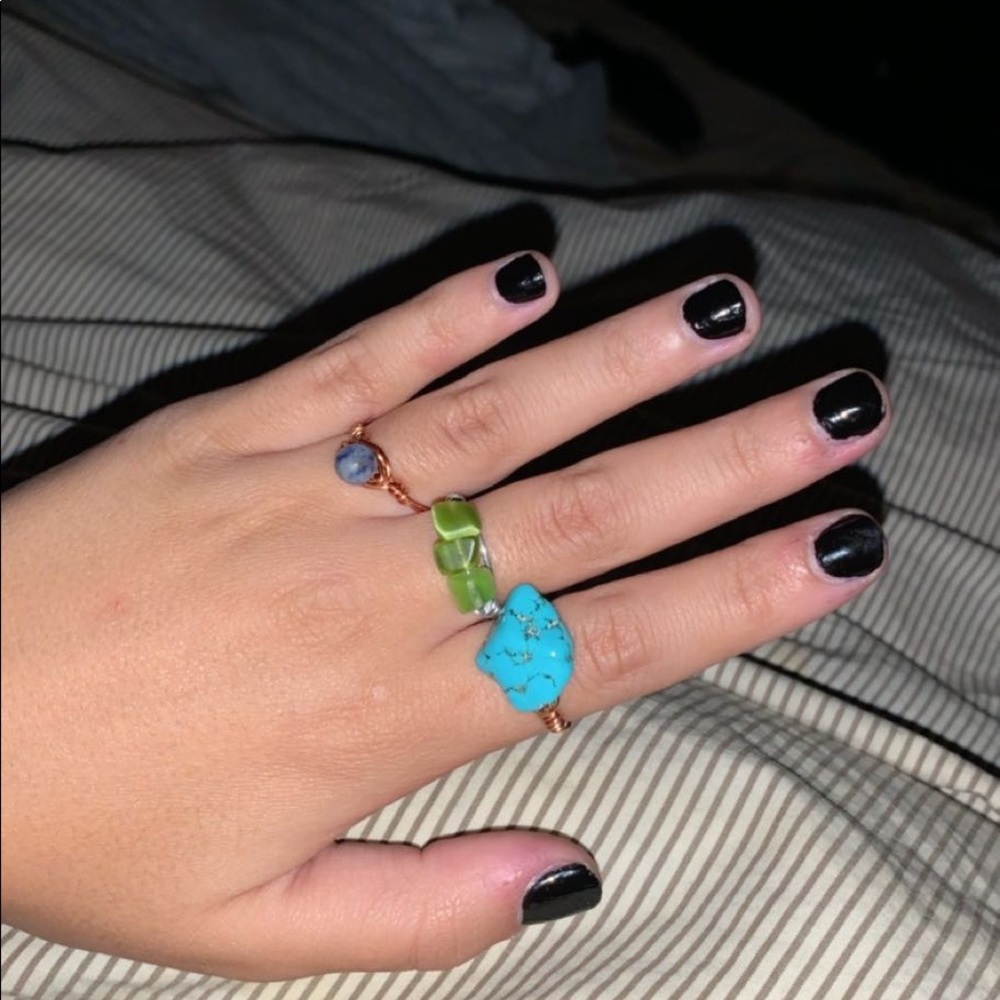 Jewelry - Picture 4 of 5